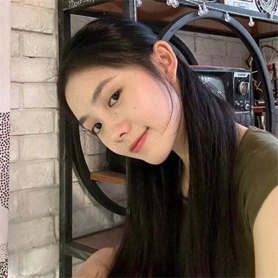 春 海报